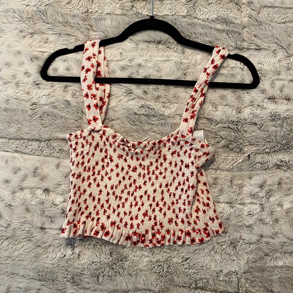 Billabong White Cropped Tank Top with Red Floral Print